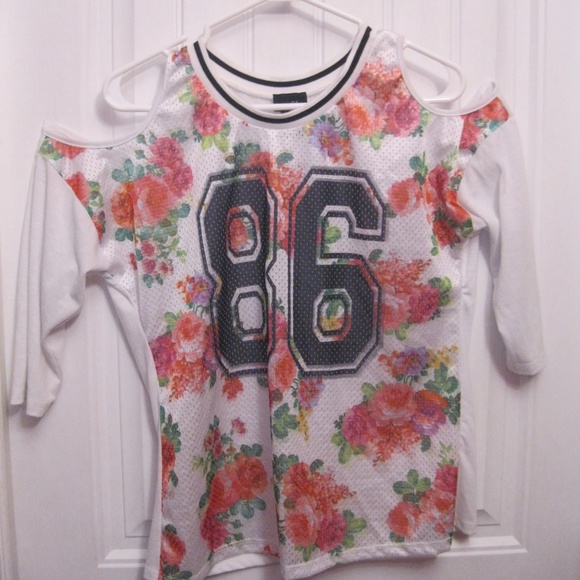 4/$20 🍁 Rue21 Off the Shoulder Top Sheer Front - Picture 2 of 5